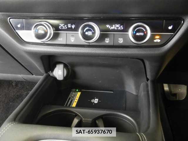 Honda ZR-V 2023-10 7962105-9