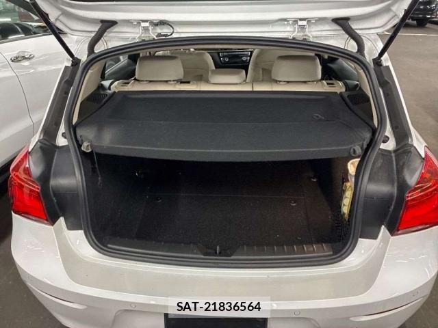 Bmw 1 SERIES 2019-08 8009368-12