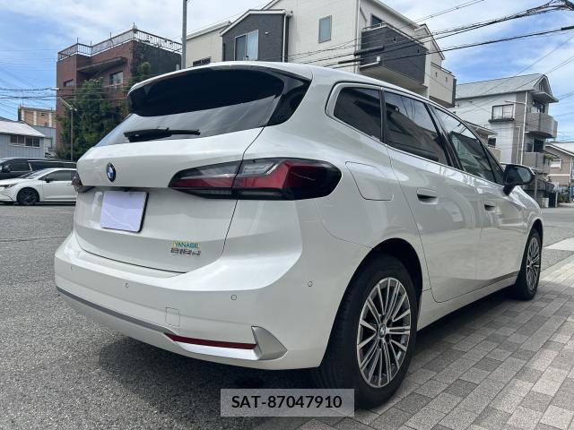 Bmw 2 SERIES 2023-12 8012526-1