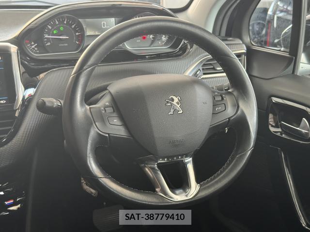 Peugeot 208 2018-09 8004525-12