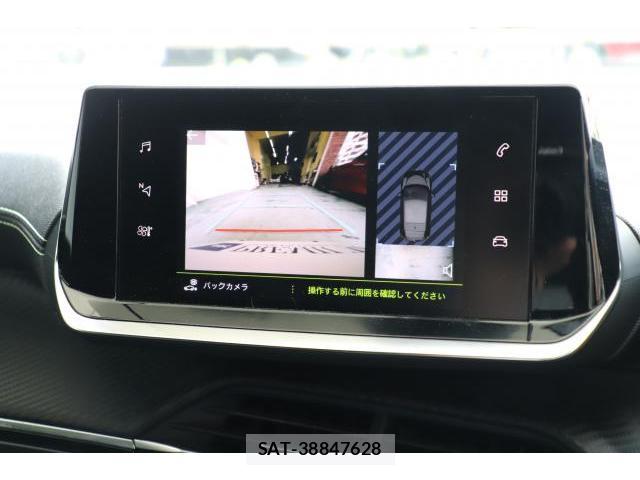 Peugeot 208 2022-09 8009463-13