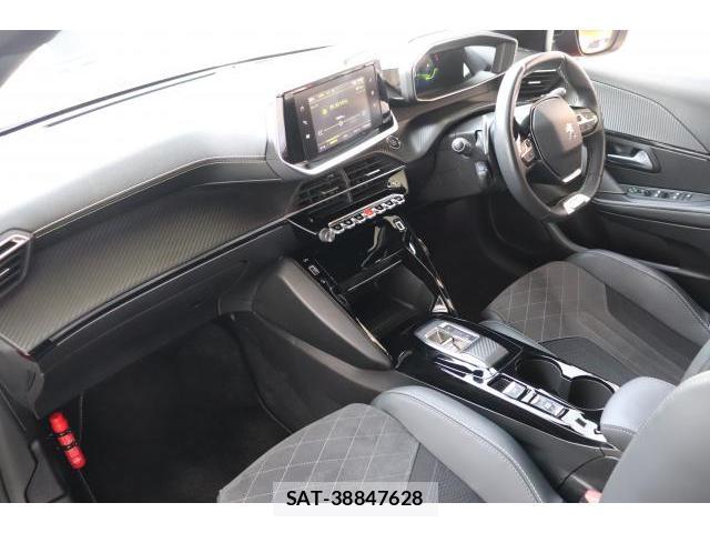 Peugeot 208 2022-09 8009463-19