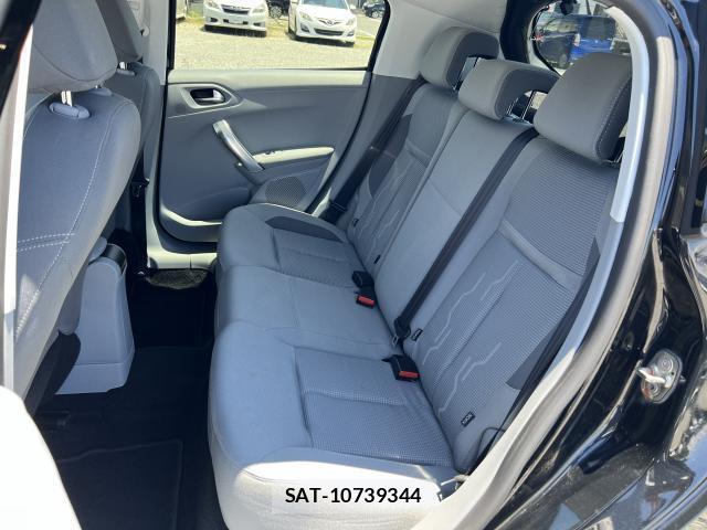 Peugeot 208 2012-11 8009887-16