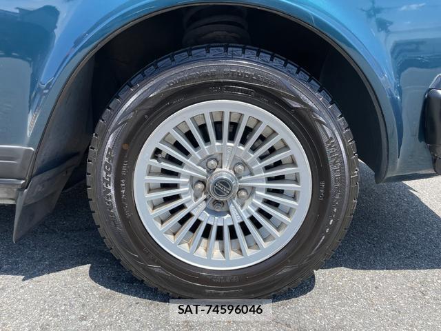 Volvo 240 1993-03 8007643-19
