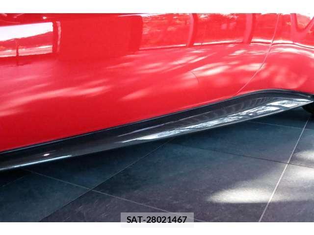 Ferrari 296 GTB 2023-04 8003963-12