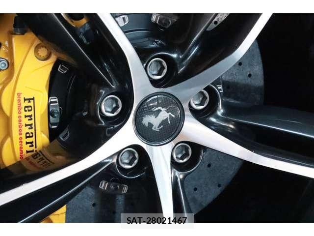 Ferrari 296 GTB 2023-04 8003963-5
