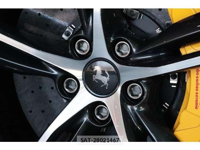 Ferrari 296 GTB 2023-04 8003963-6