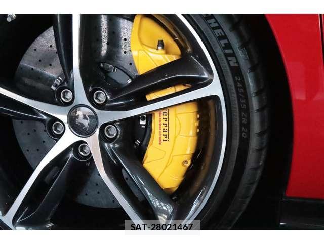 Ferrari 296 GTB 2023-04 8003963-8
