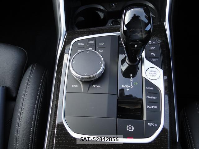 Bmw 3 SERIES 2021-06 8007909-17