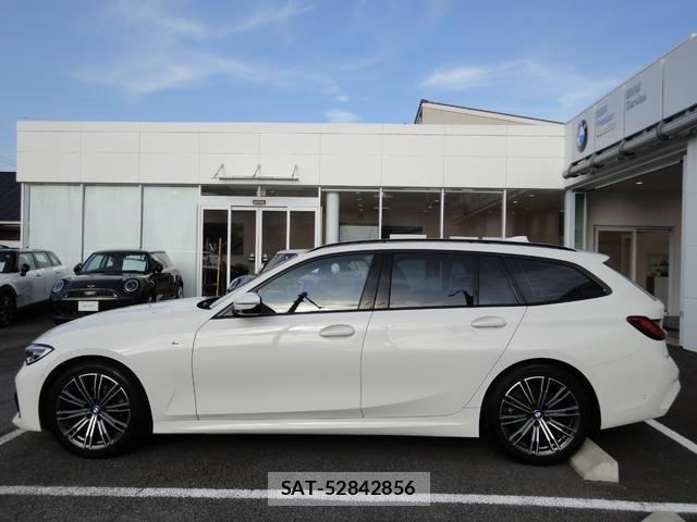 Bmw 3 SERIES 2021-06 8007909-4