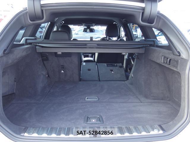 Bmw 3 SERIES 2021-06 8007909-9