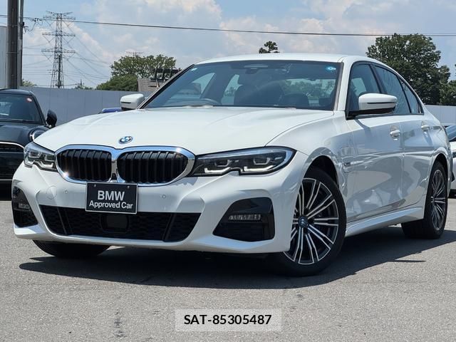 Bmw 3 SERIES 2022-03 8007920-0
