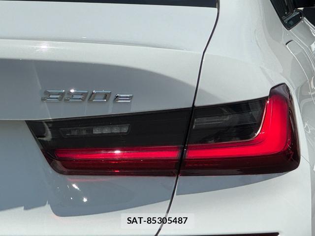 Bmw 3 SERIES 2022-03 8007920-14