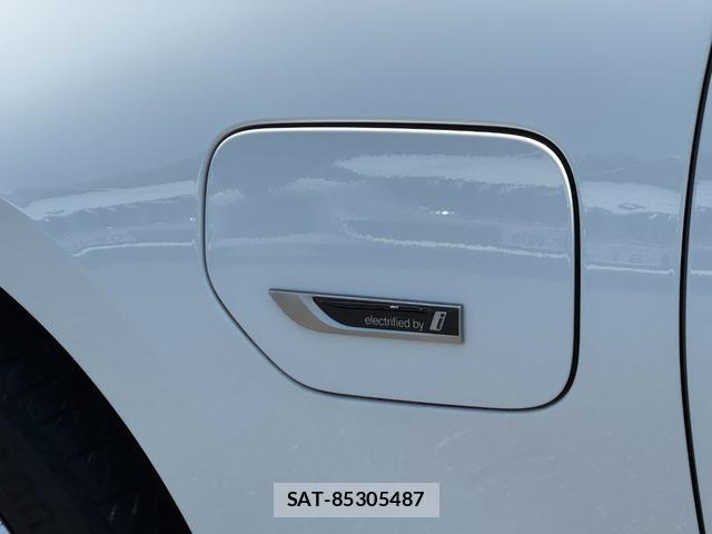 Bmw 3 SERIES 2022-03 8007920-19