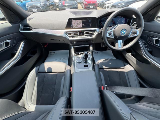 Bmw 3 SERIES 2022-03 8007920-2