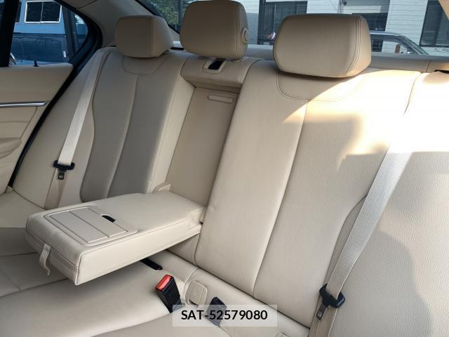 Bmw 3 SERIES 2016-12 8010336-6