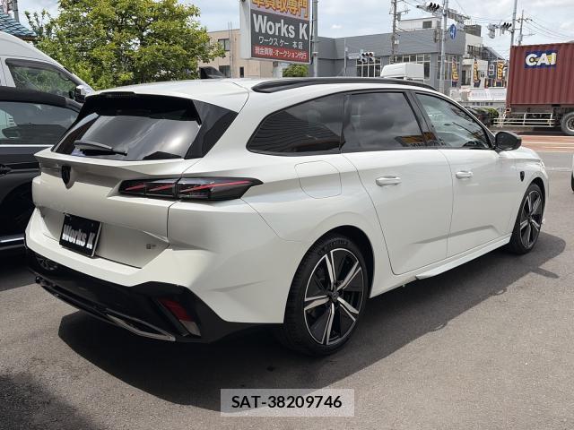 Peugeot 308 2023-01 7808362-12