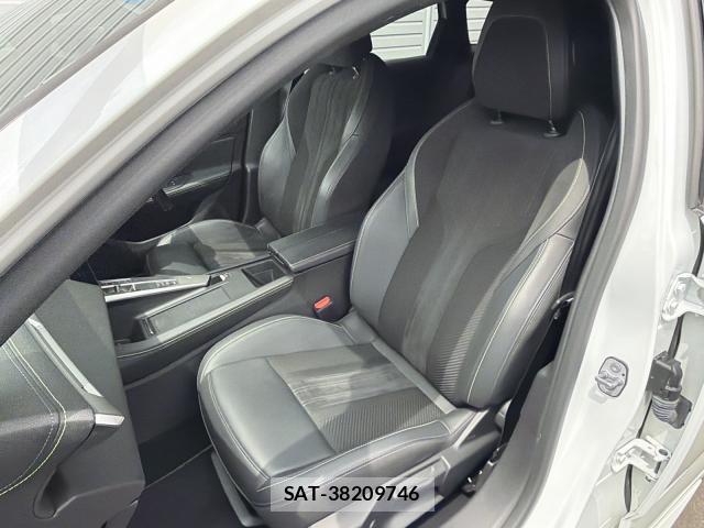 Peugeot 308 2023-01 7808362-16