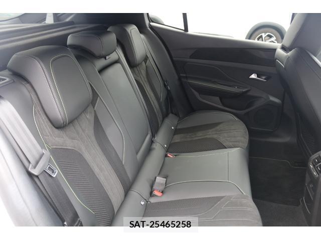 Peugeot 408 2025-12 8005929-15