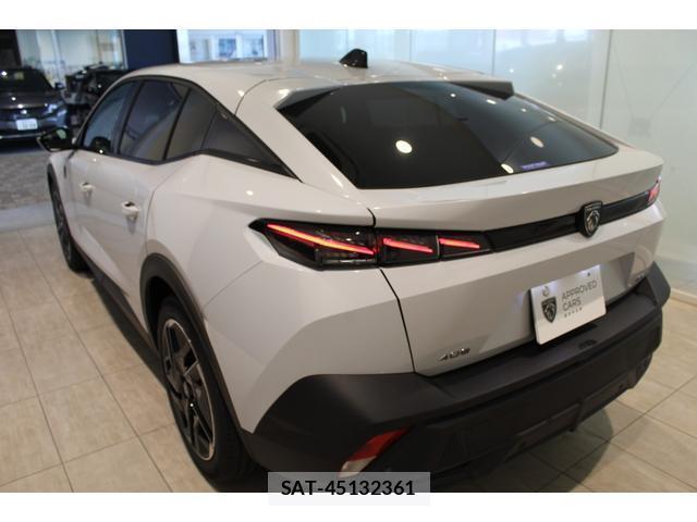 Peugeot 408 2025-12 8008374-2