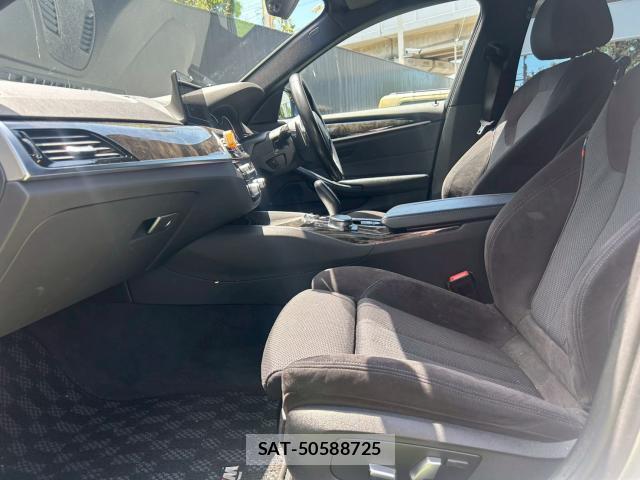 Bmw 5 SERIES 2017-05 8008956-5