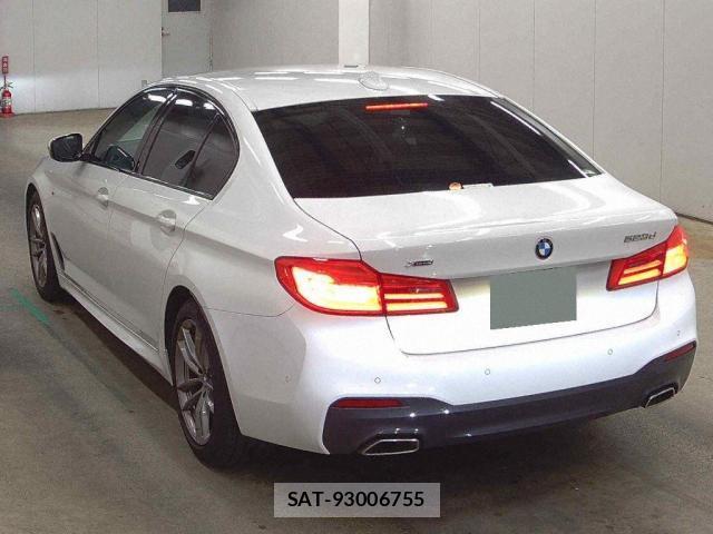 Bmw 5 SERIES 2019-11 8009360-1