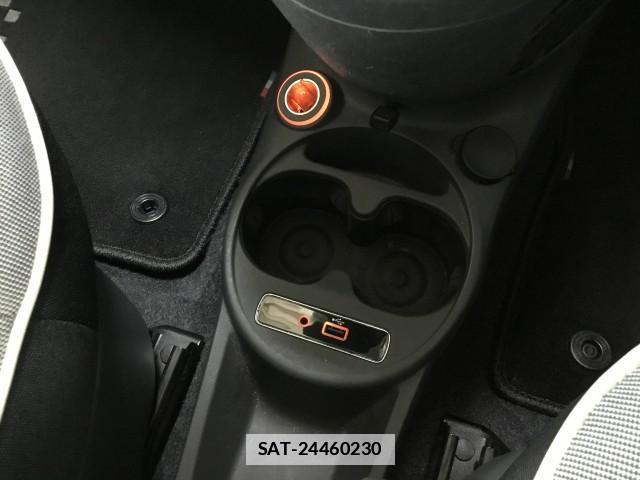 Fiat 500 2018-04 8011142-11