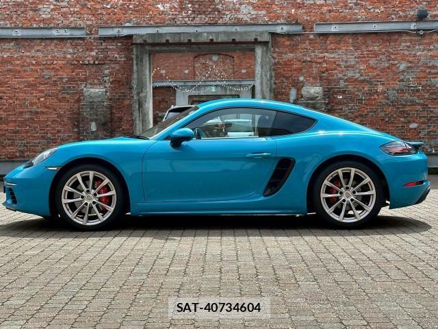 Porsche 718 Cayman 2018-07 8003248-9