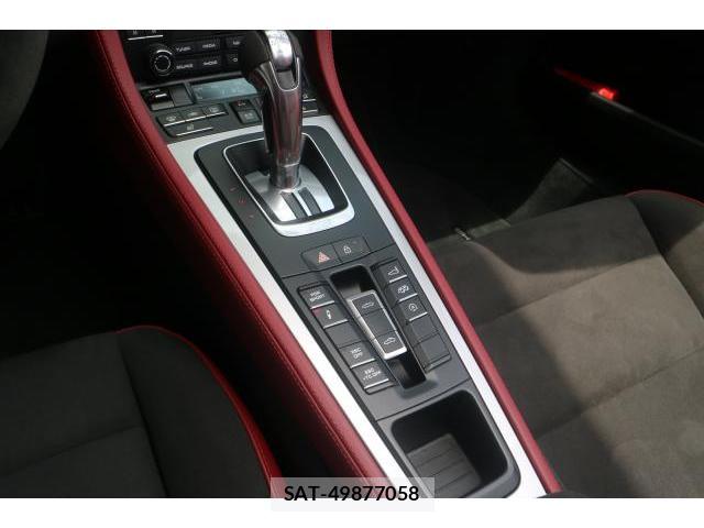 Porsche 718 Spyder 2023-04 8010963-11