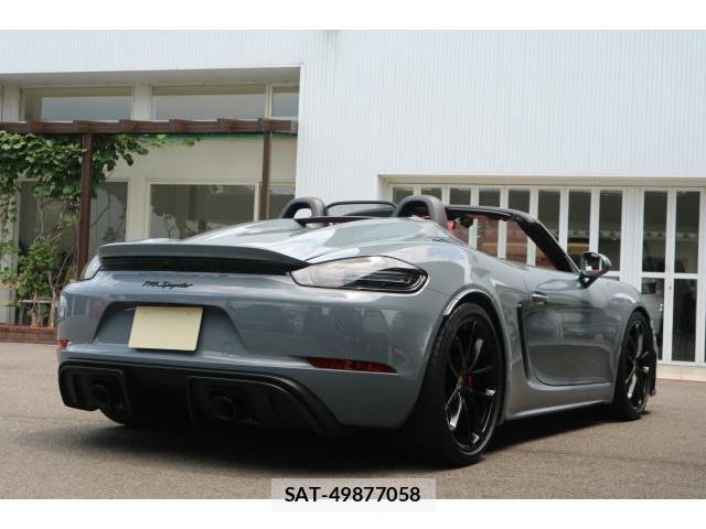 Porsche 718 Spyder 2023-04 8010963-3