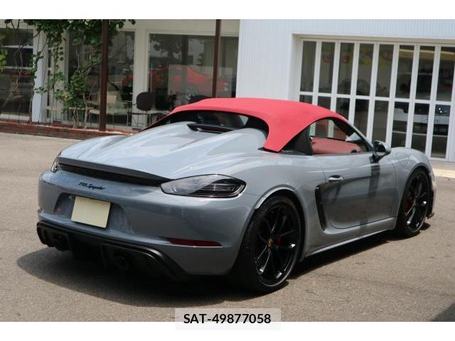 Porsche 718 Spyder 2023-04 8010963-5