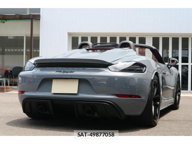 Porsche 718 Spyder 2023-04 8010963-6