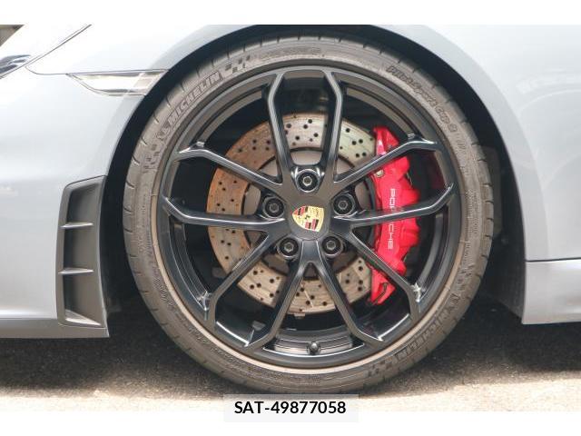 Porsche 718 Spyder 2023-04 8010963-7