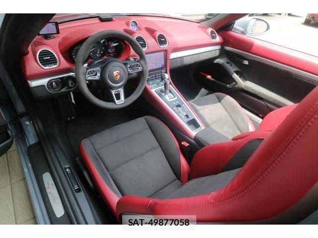 Porsche 718 Spyder 2023-04 8010963-8