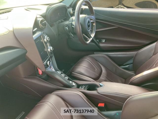 McLaren 720S 2020-12 8008678-14