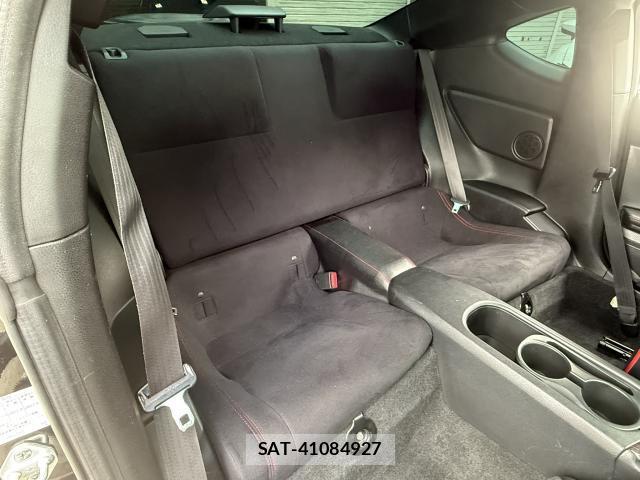Toyota 86 2013-04 8006798-12