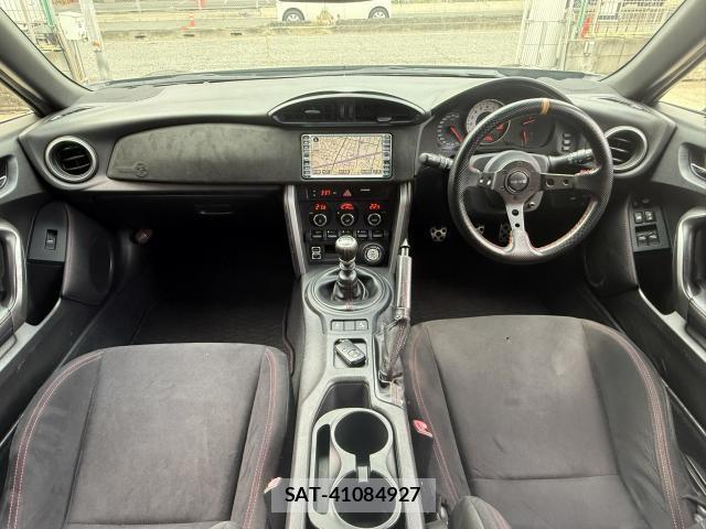 Toyota 86 2013-04 8006798-2