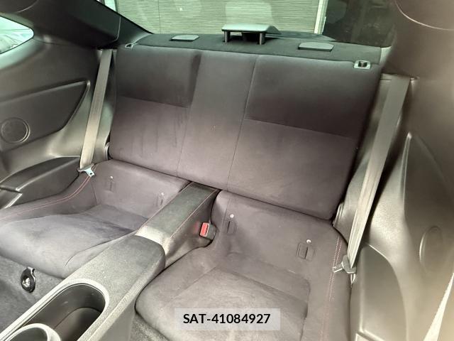 Toyota 86 2013-04 8006798-4