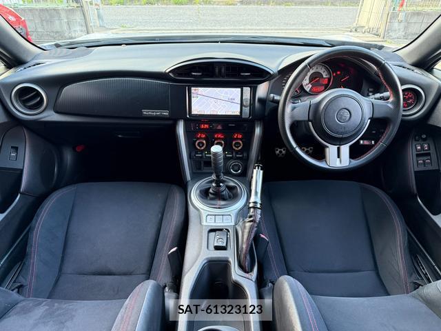 Toyota 86 2013-04 8006799-2