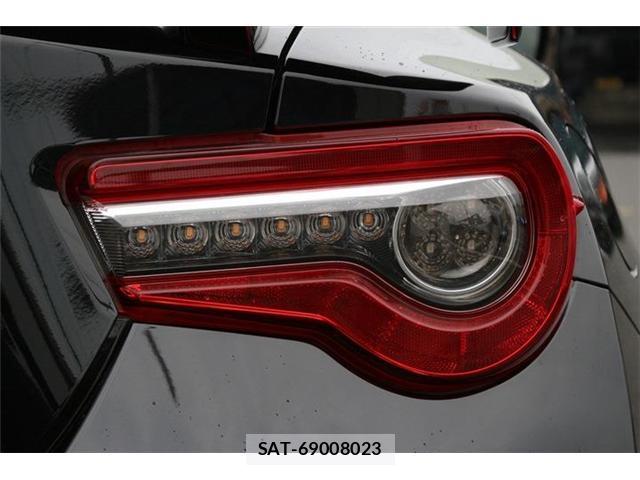 Toyota 86 2018-10 8010800-12