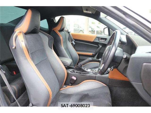 Toyota 86 2018-10 8010800-14