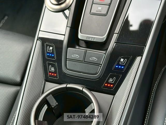 Porsche 911 2023-06 8003245-4