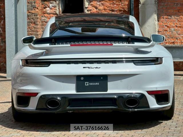 Porsche 911 2024-01 8003252-11
