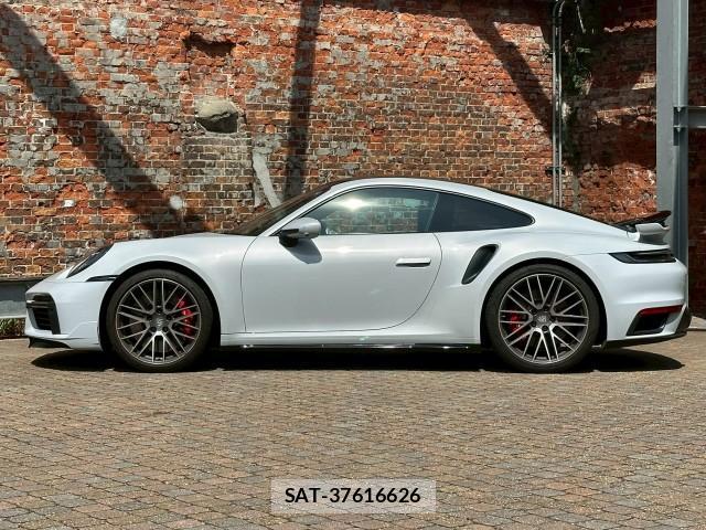 Porsche 911 2024-01 8003252-13
