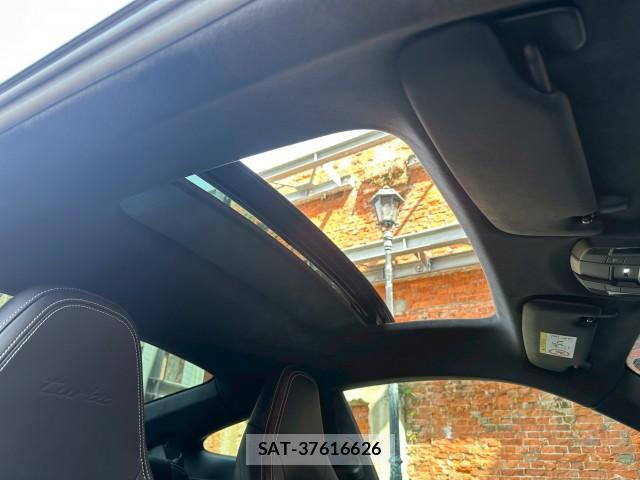 Porsche 911 2024-01 8003252-6