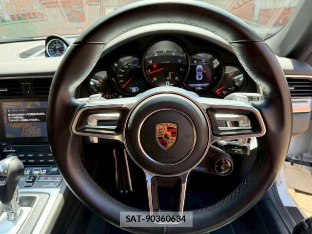 Porsche 911 2017-06 8003254-14