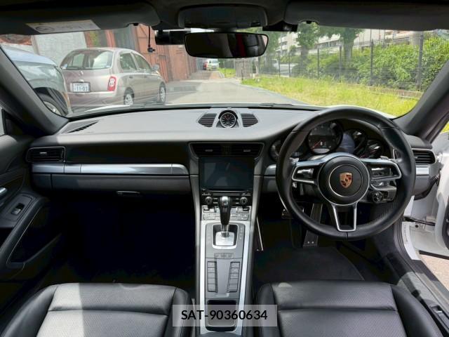 Porsche 911 2017-06 8003254-2