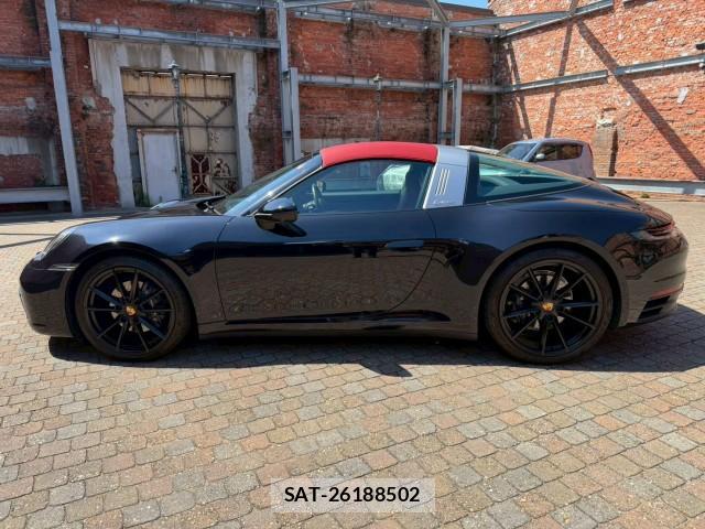 Porsche 911 2021-05 8003255-10