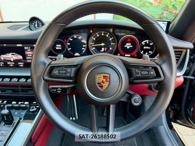 Porsche 911 2021-05 8003255-17