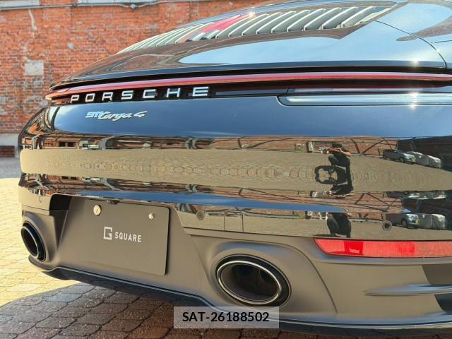 Porsche 911 2021-05 8003255-7
